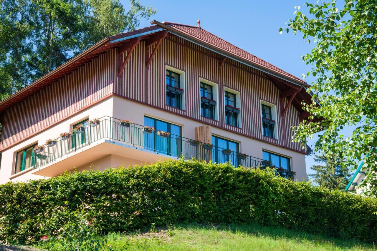 ג'רארדמר Le Manoir Au Lac מראה חיצוני תמונה