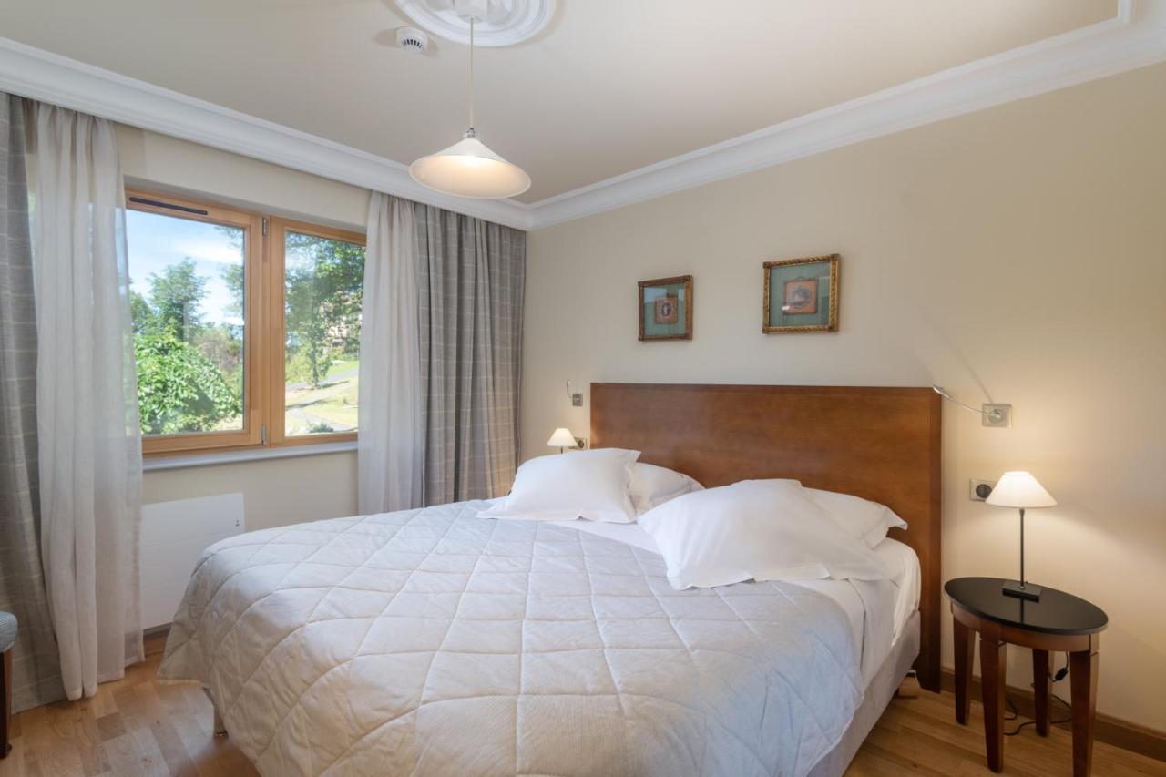 ג'רארדמר Le Manoir Au Lac מראה חיצוני תמונה