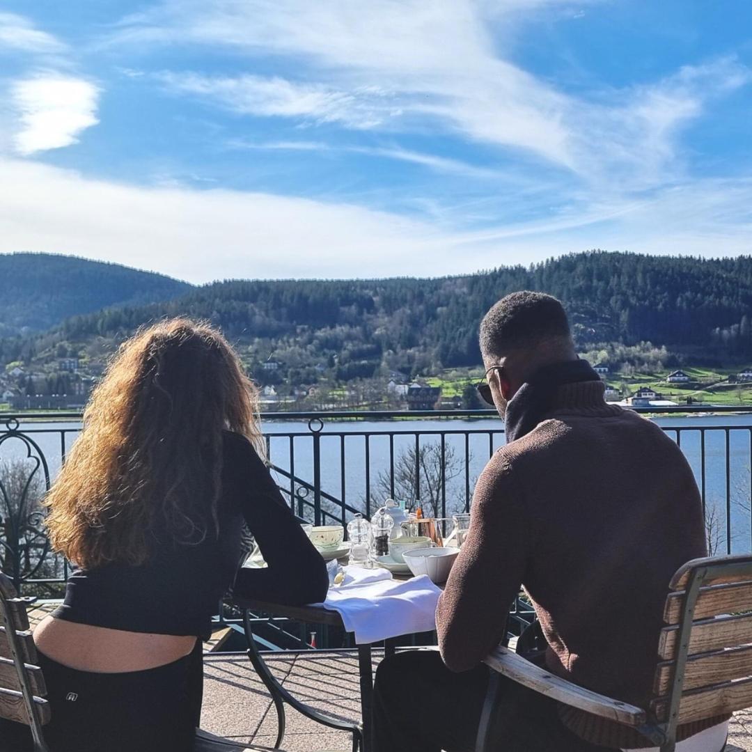 ג'רארדמר Le Manoir Au Lac מראה חיצוני תמונה